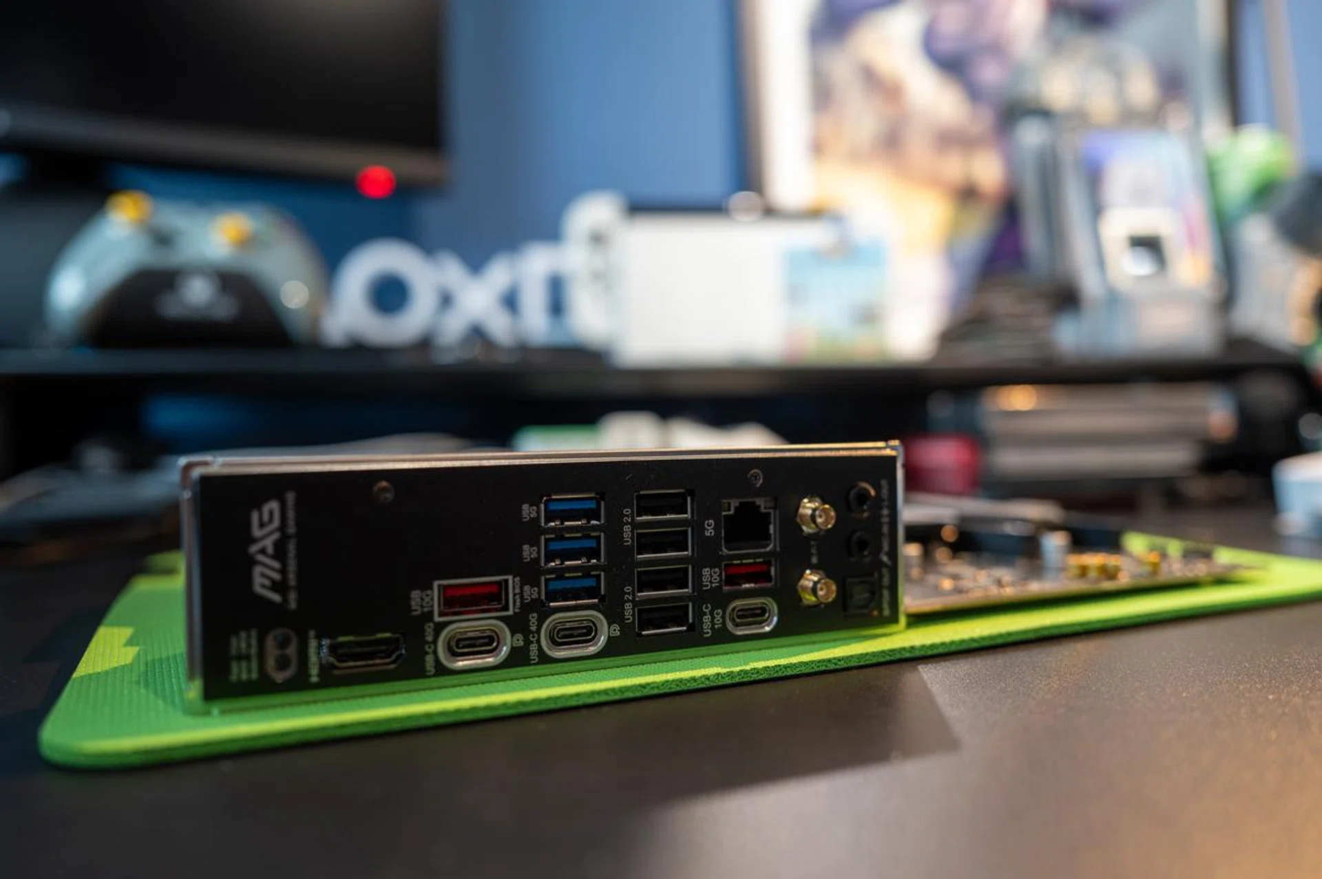 It's not Thunderbolt 5 but USB 4.0 should more than suffice for most of us. Image: HWZ