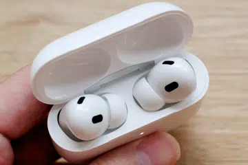 Software updates are coming to the AirPods.