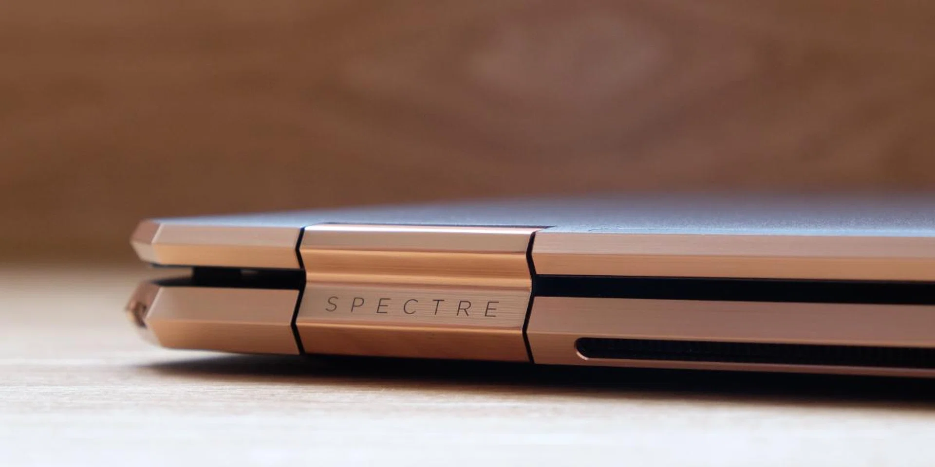 The Spectre x360 14 is a stylish notebook. The copper accents are a little flashy but then you'll want to show off your notebook you spend well over two and a half grand for it, won't you?