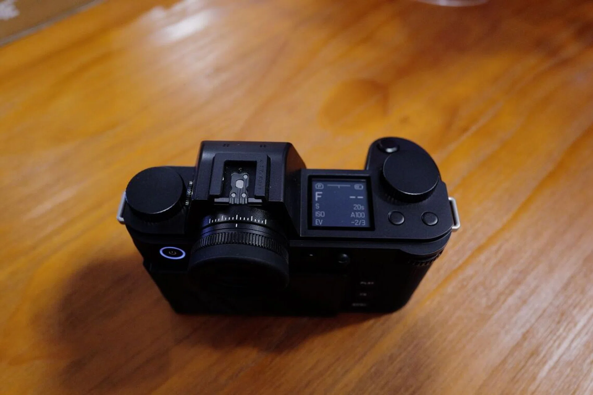 Leica SL3-P top