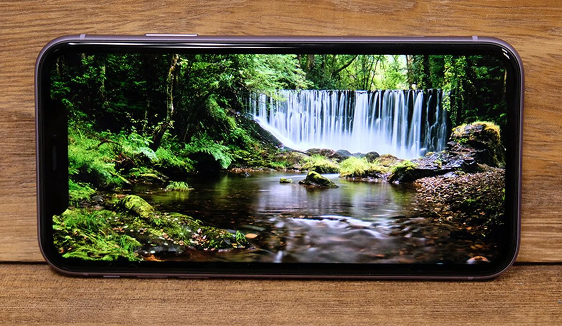 Though the iPhone 11 has an LCD display, it's still plenty sharp, crisp, and vibrant. You'll only notice the difference if you place it next to an iPhone with an OLED display.