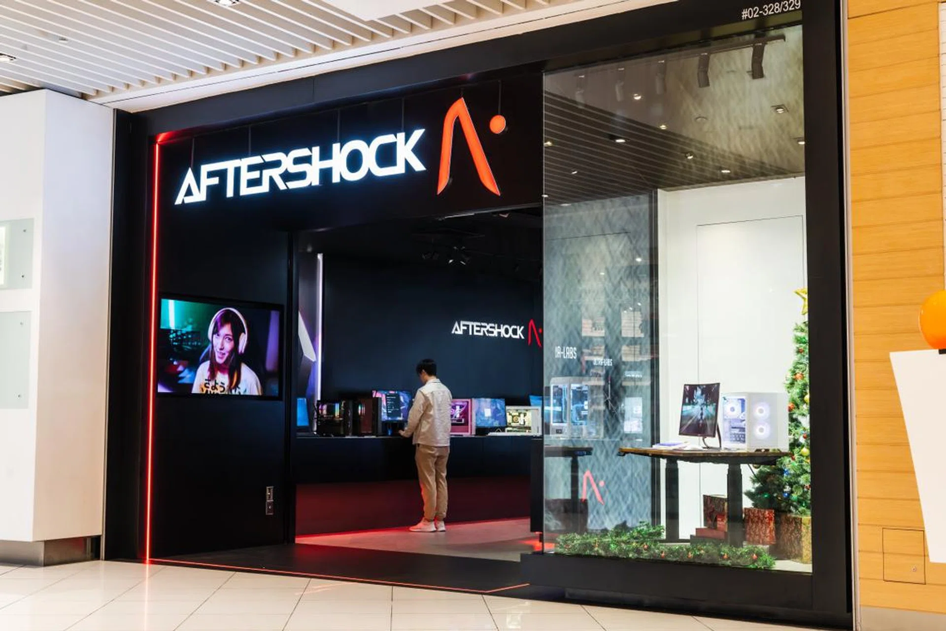 Aftershock Flagship Showroom Suntec City. Image Source: Aftershock