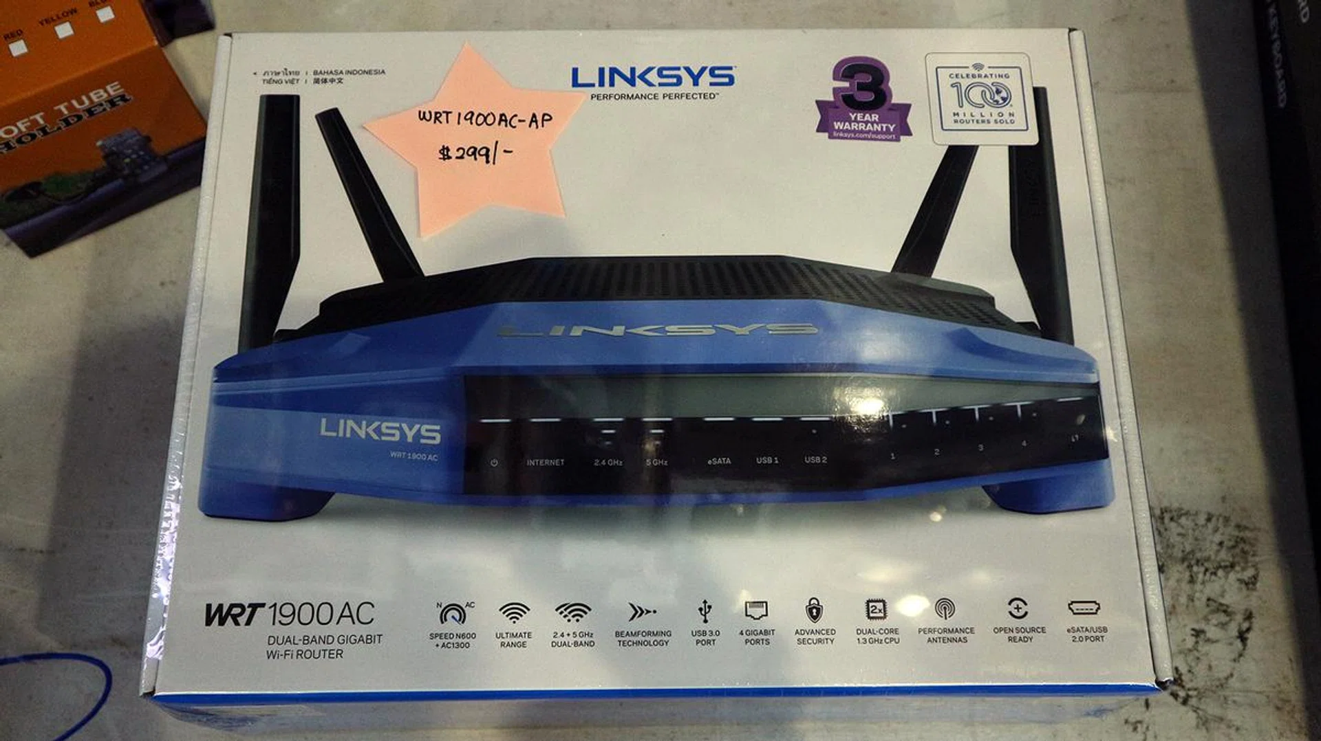 The Linksys WRT1900AC is an AC1900-class router that won our AC1900 router shootout, so that’s saying something. Linksys has this here as a special deal – at only S$229 (U.P. S$319). Find it at Expo Hall 5, Booth 5087.