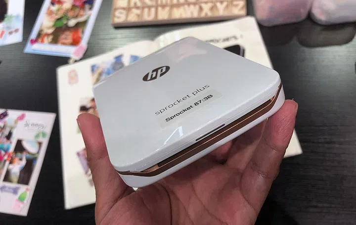 The HP Sprocket Plus portable printer lets you print your social media ...