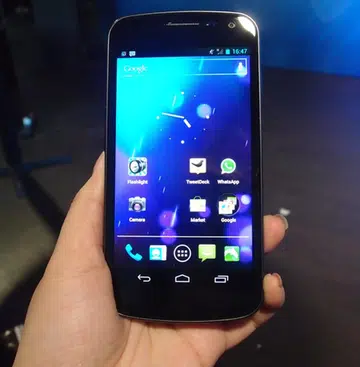 We managed to take a quick snapshot of a Samsung representative's Galaxy Nexus handset. The 4.65-inch Super HD AMOLED touch screen and on-screen navigation buttons, among other things, differentiate the handset from the others.