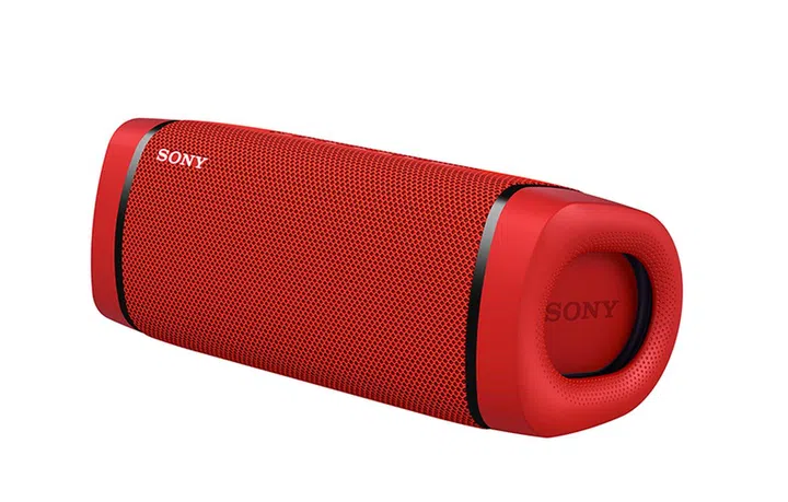 Sony SRS-XB33 in Red.