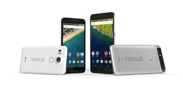 LG Nexus 5X (left), Huawei Nexus 6P (right).