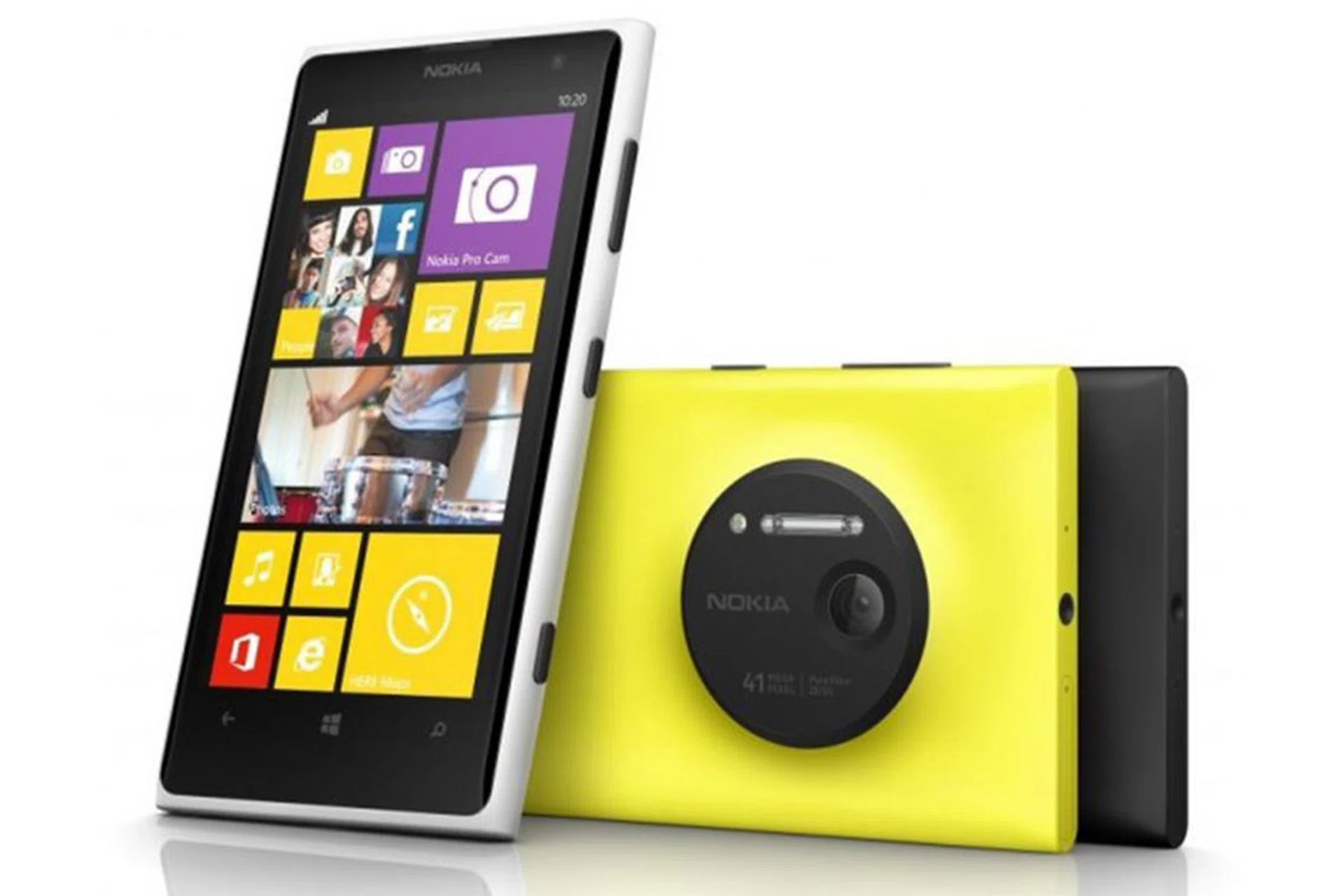 Ah... the good old Nokia Lumia 1020.