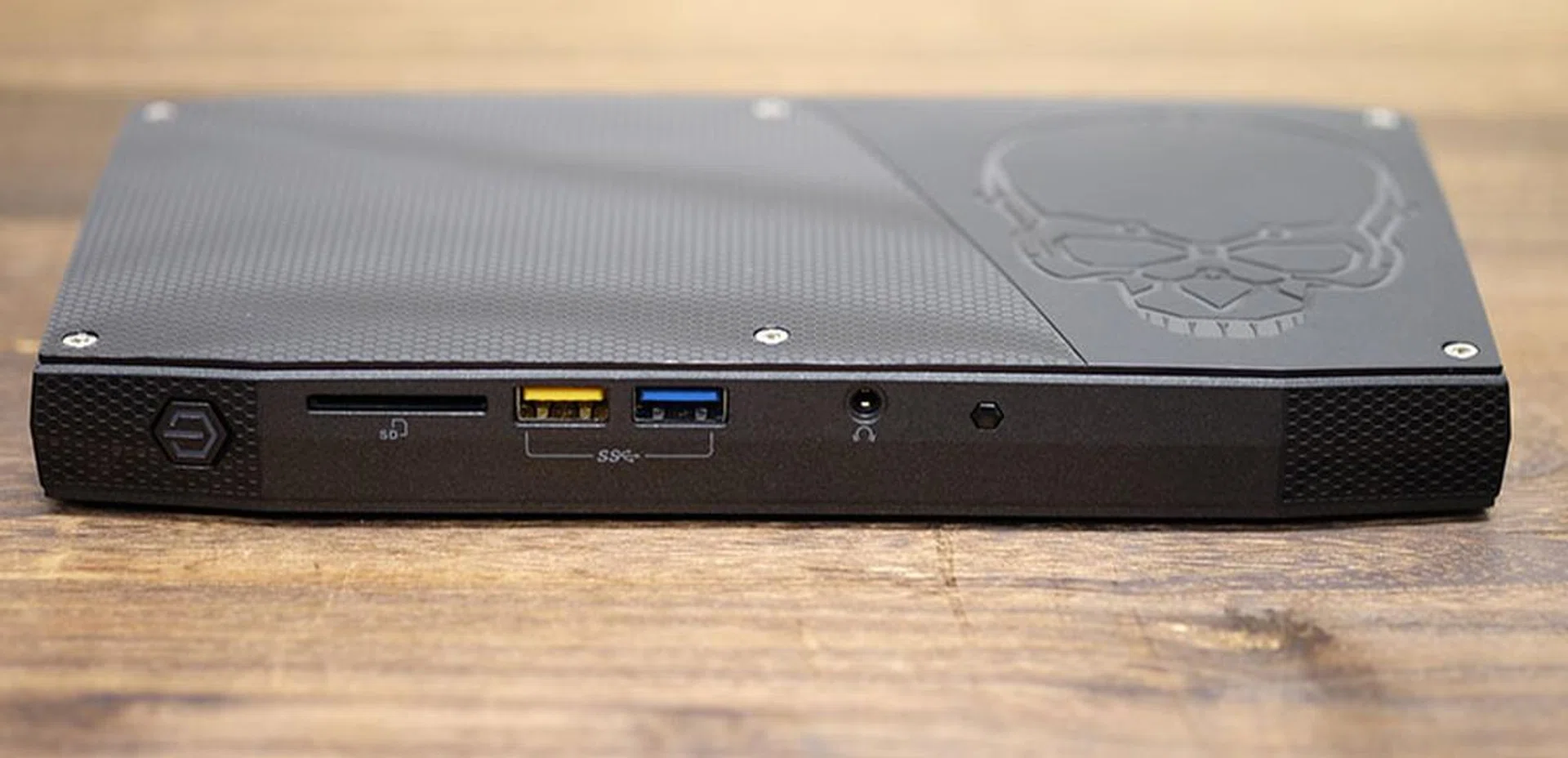 Aftershock Nano S front ports