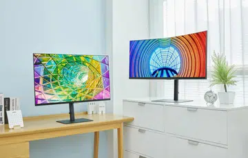 Going big for office use. Image courtesy of Samsung.