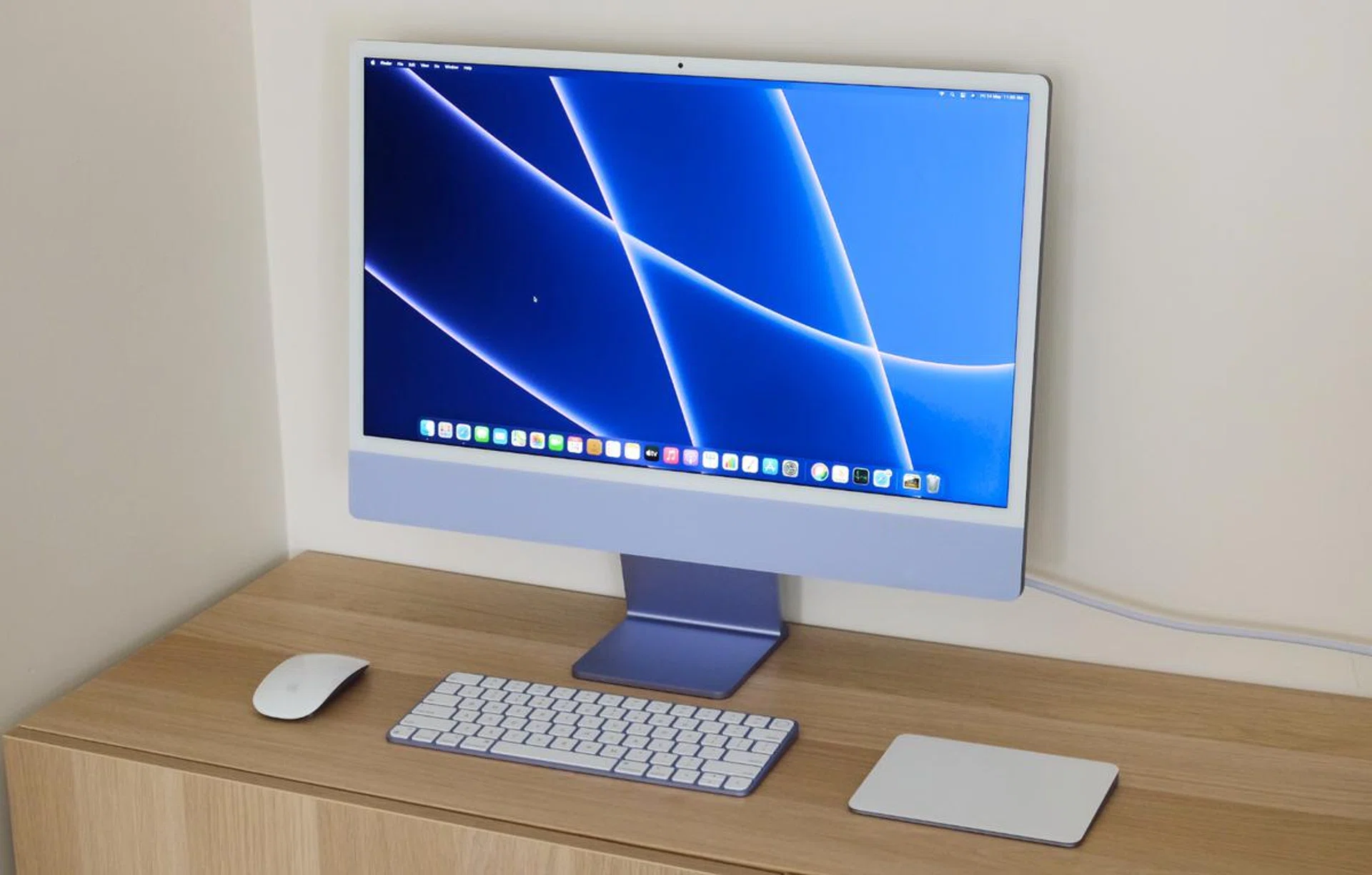 美品）Apple M1 iMac 24inch / 2TB 16GB (ブルー) 2021 Apple iMac with Apple M1 chip (24-inch, 8GB RAM, 256GB