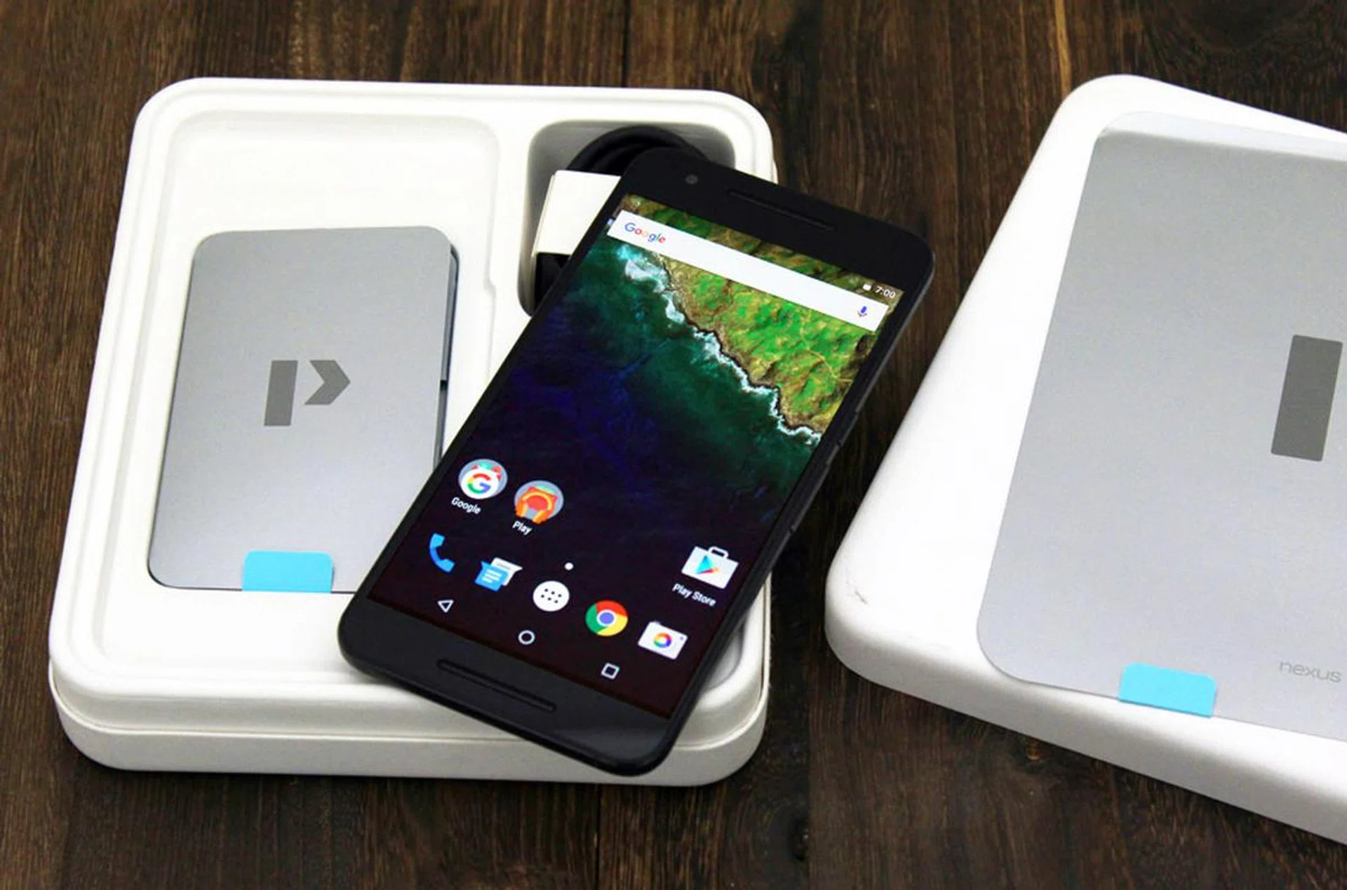The Nexus 6P can be used fairly comfortably with just one hand.