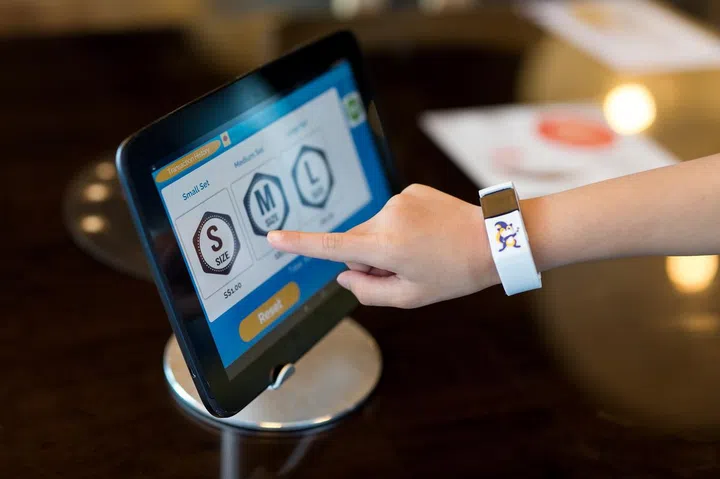 To purchase an item in school, students can select the relevant items at a contactless terminal in the canteen or bookstore, and then scan their POSB Smart Buddy watch or card to complete the purchase.