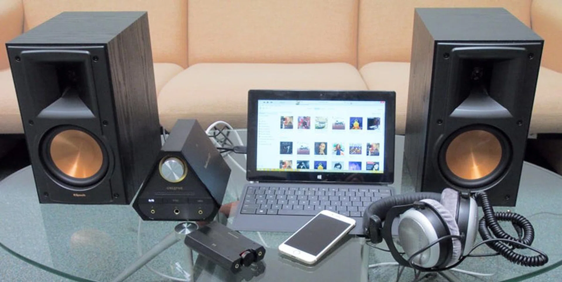 The testing rig used. 