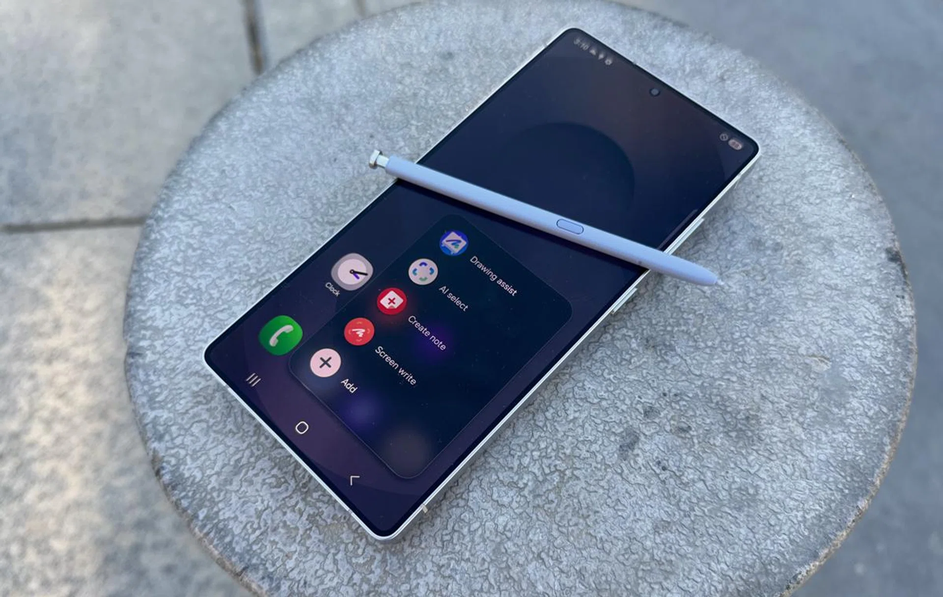 Samsung Galaxy S25 Ultra. Photo: HWZ.