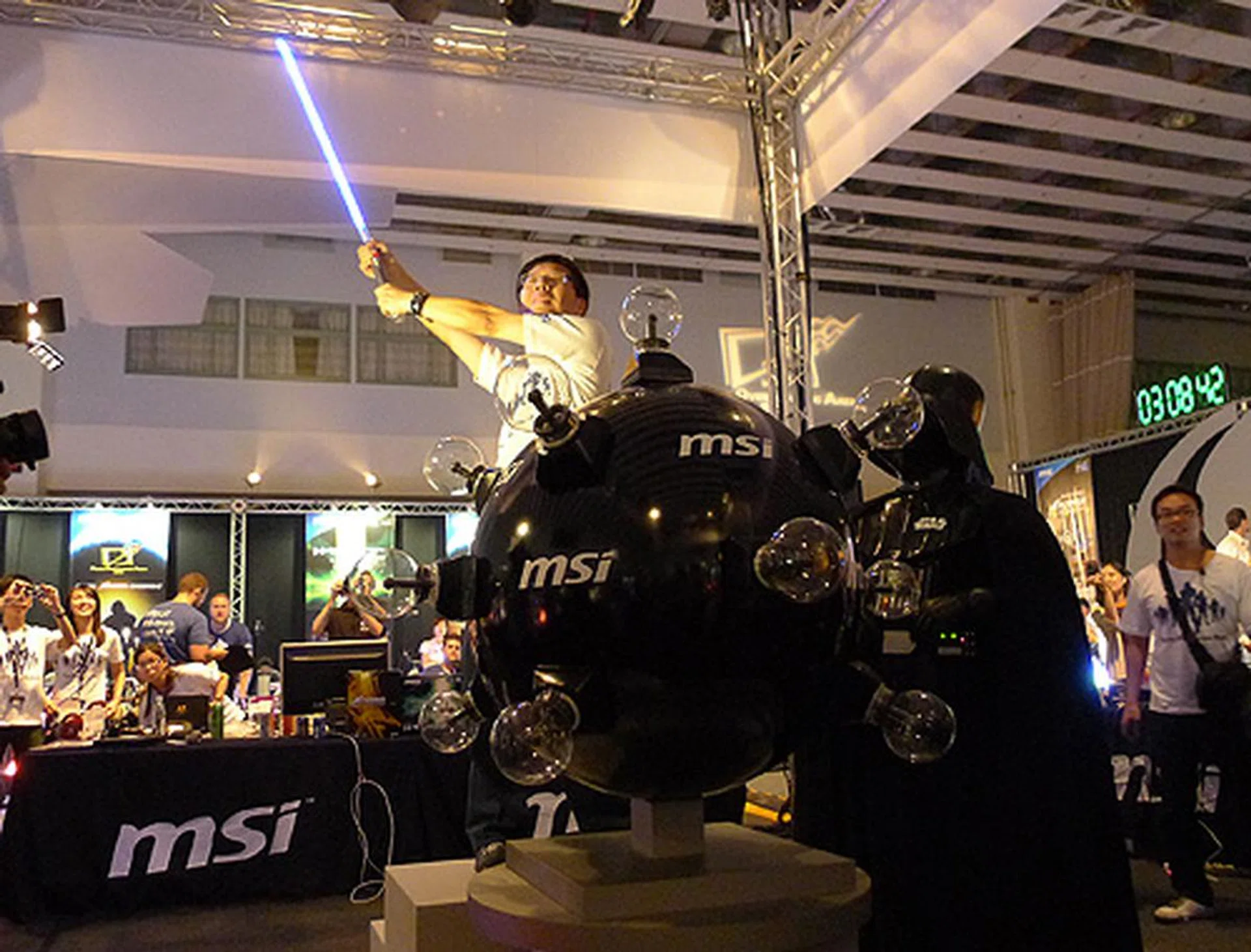 And I declare MSI MOA 2010... Open!