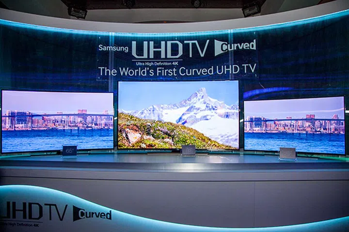 The new U9000 UHD TV series at 65-inches (right), 78-inches (center) and 55-inches (right).