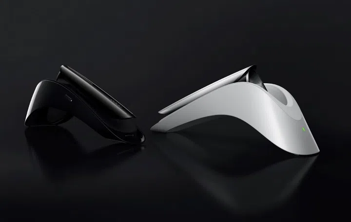 You can also attach the Air Glass to an existing pair of glasses. Image source: Oppo.