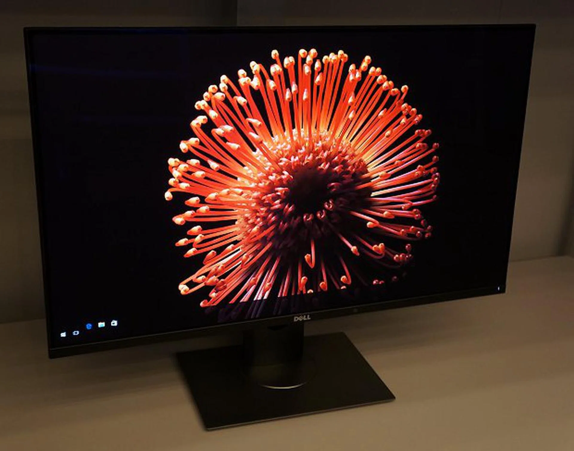 Dell's new OLED monitor is gorgeous, but it also has an eye-watering price tag to match.