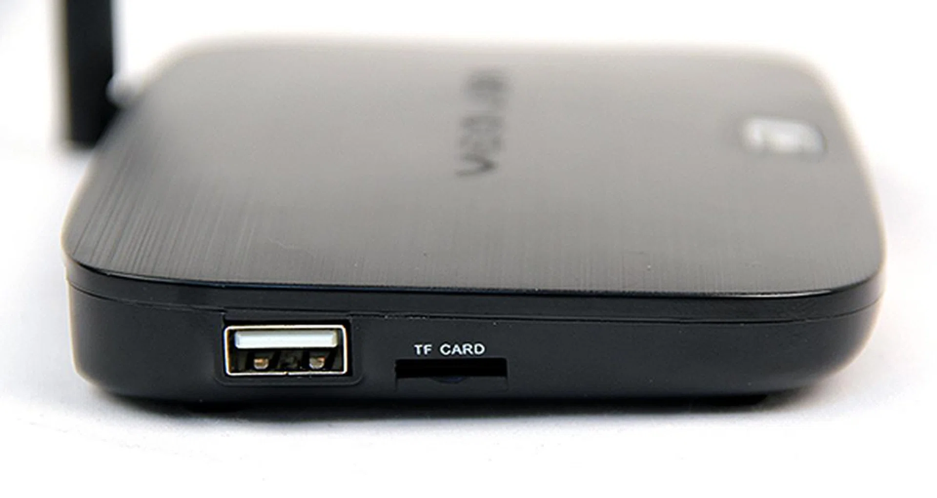 To the left, there is an additional USB 2.0 port and a microSD card reader that supports up to 32GB SDHC.