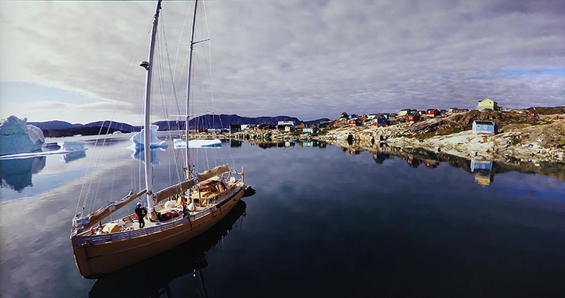 TN panels have come a long way. While viewing angles still don't stand shoulder-to-shoulder with IPS, other aspects like grayscale tracking and color accuracy have improved considerably. (Video: GoPro Hero4: The Adventure of Life in 4K on YouTube.)