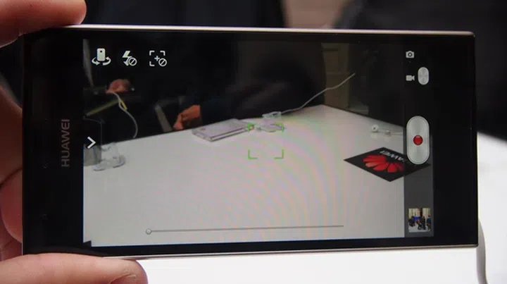 The camera interface is easy to navigate.