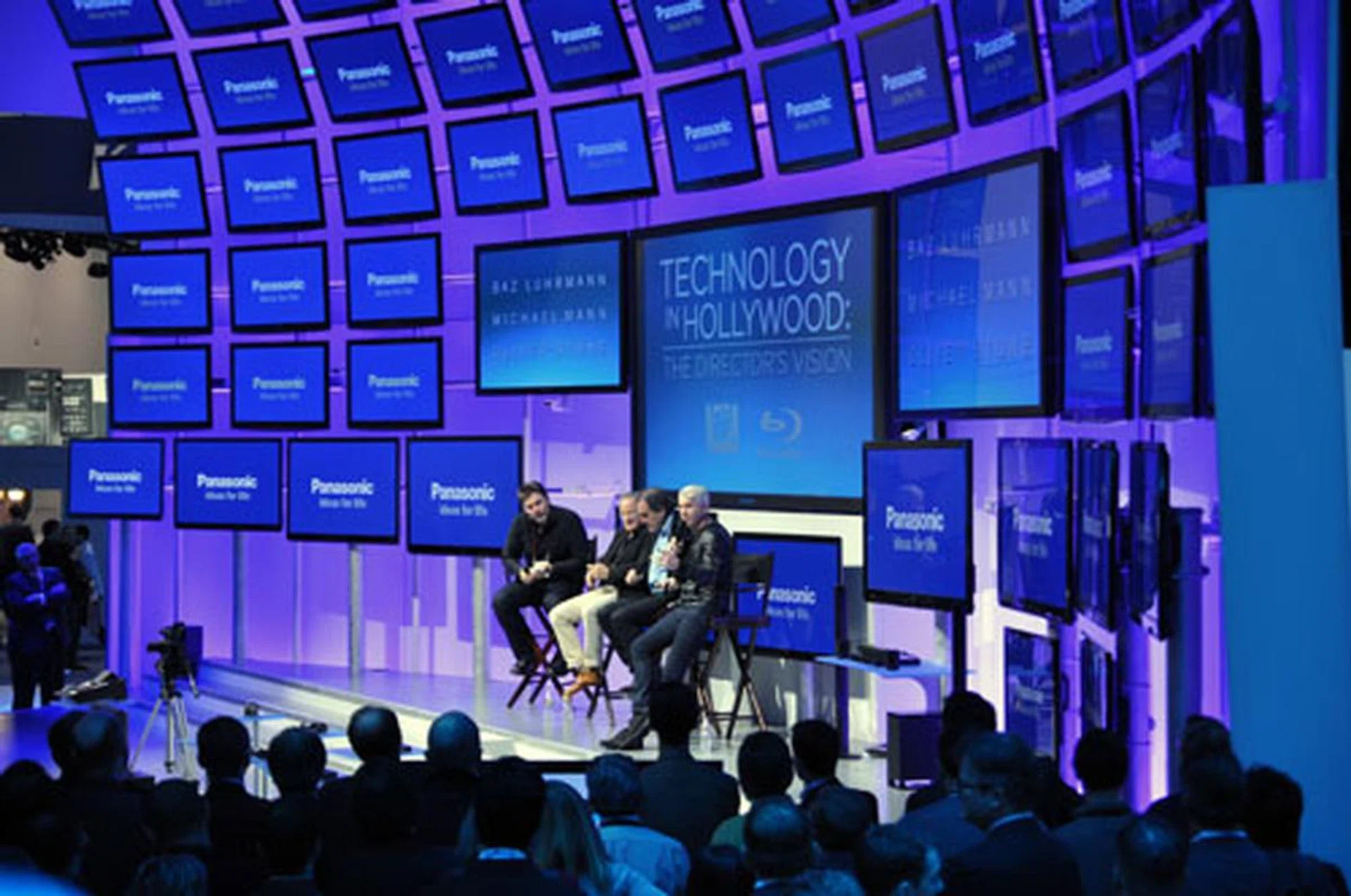 Baz Luhrmann (Moulin Rouge) and Michael Mann (Public Enemies) and Oliver Stone (Wall Street: Money Never Sleeps) at the Panasonic booth for a discussion.