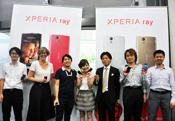 Meet the Japan team behind the Xperia ray (from left to right): Tetsuya Okuchi, Mechanical Design Leader; Linda Lissola, Color and Material Senior Designer; Shigeaki Suzuki, Design Manager, Industrial design; Kozue Tanaka, Product Planner; Tatsu Nishumura, Product Manager; Yoshio Kawahara, Electronics Design Leader; Ryuichi Arai, Radio Design Leader.