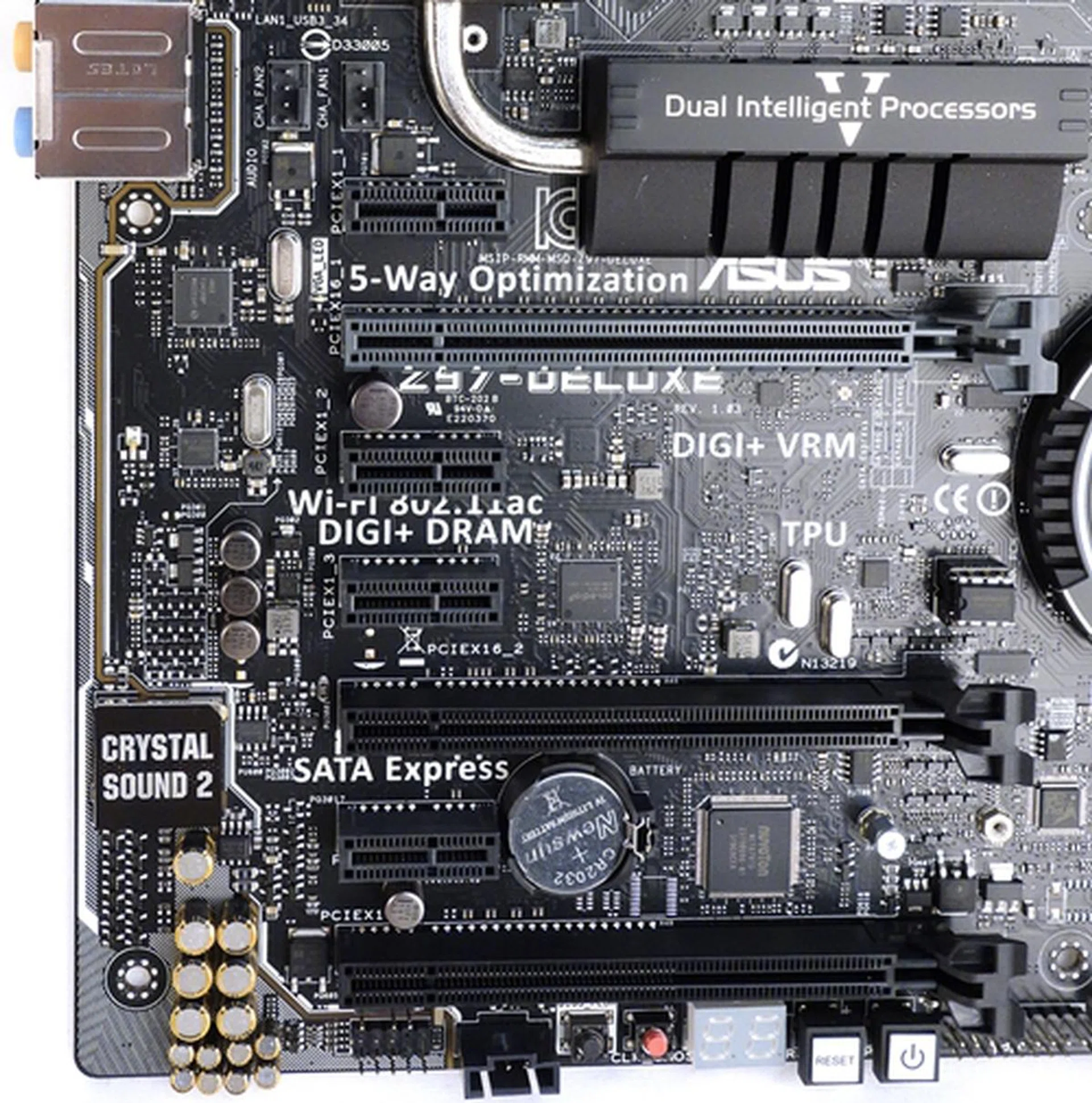 There is a pair of PCIe 3.0 x16 slots that can support up to quad-GPU CrossfireX/SLI configurations. Together with its third x16 slot that offers only PCIe 2.0 lanes at x4 mode, it can support a 3-way CrossFireX setup; however, its x4 operating mode isn’t able to support SLI.