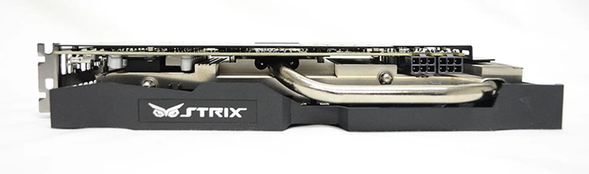 The 10mm heatpipe is displayed prominently on the card's side.
