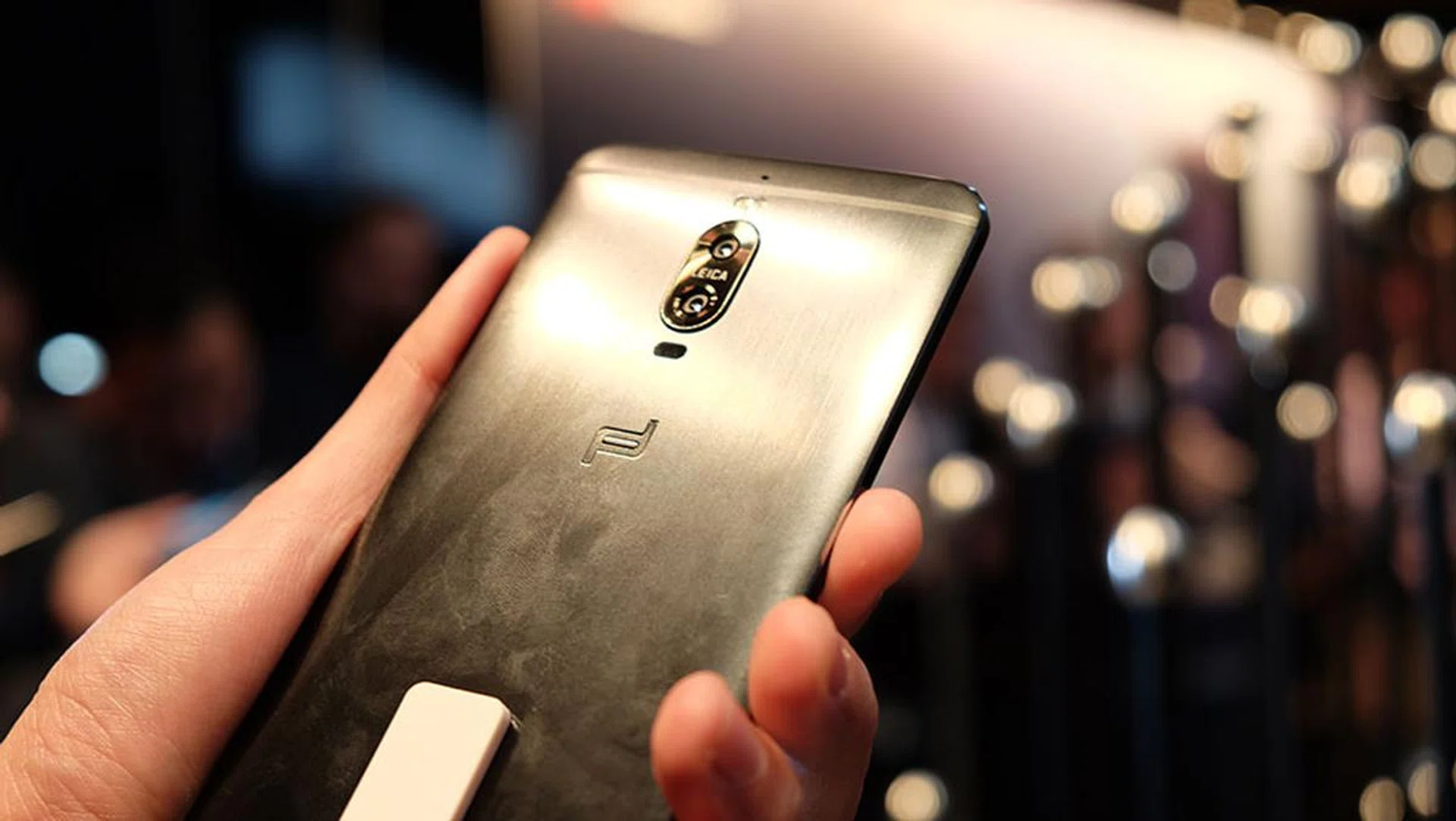 Huawei Mate 9 Porsche Design