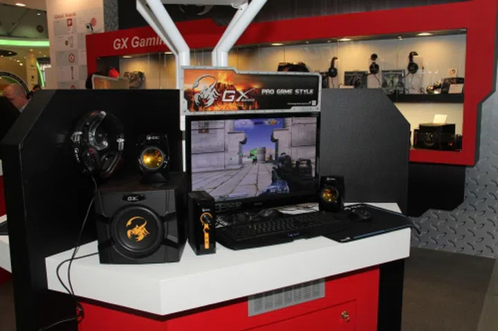 Genius' newest product range is the GX Gaming Series, which is made up of a full range of professional PC gaming peripherals which include keyboards, mice, mousepads, speakers, headphones and backpacks. These are designed for any genre of games and is perfect for gamers who want devices that have a slew of features but don't cost a bomb.
