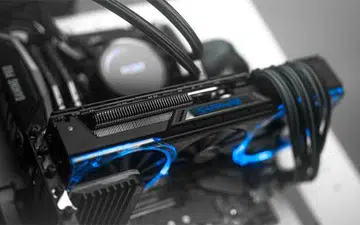Sapphire Nitro+ Radeon RX Vega 64 Limited Edition