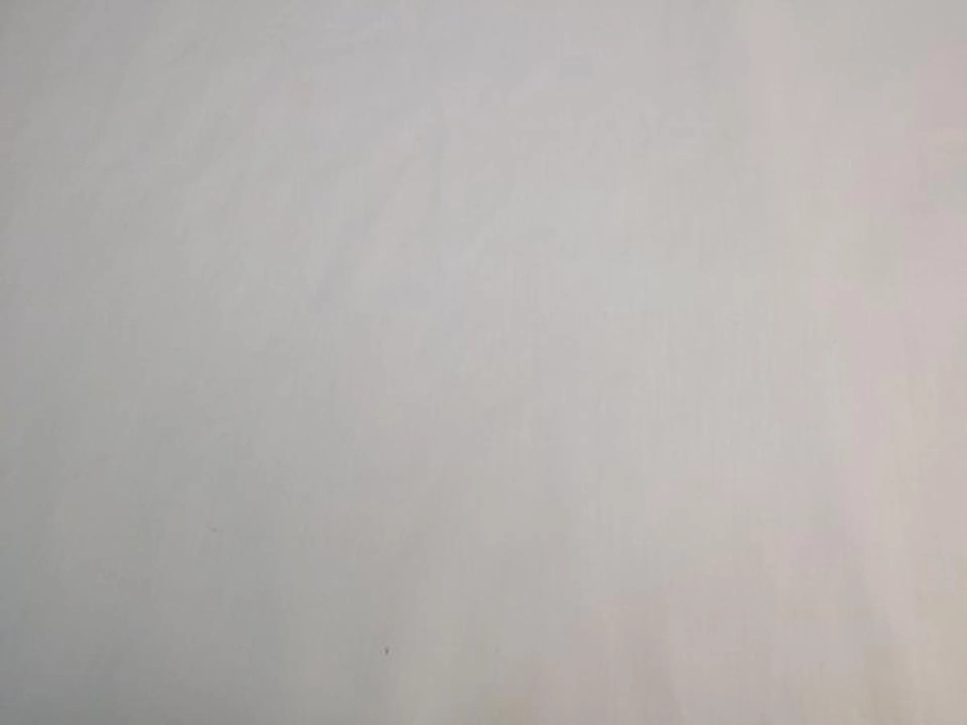 f/8 at 28mm (35mm equivalent), 1/10 sec, ISO100.