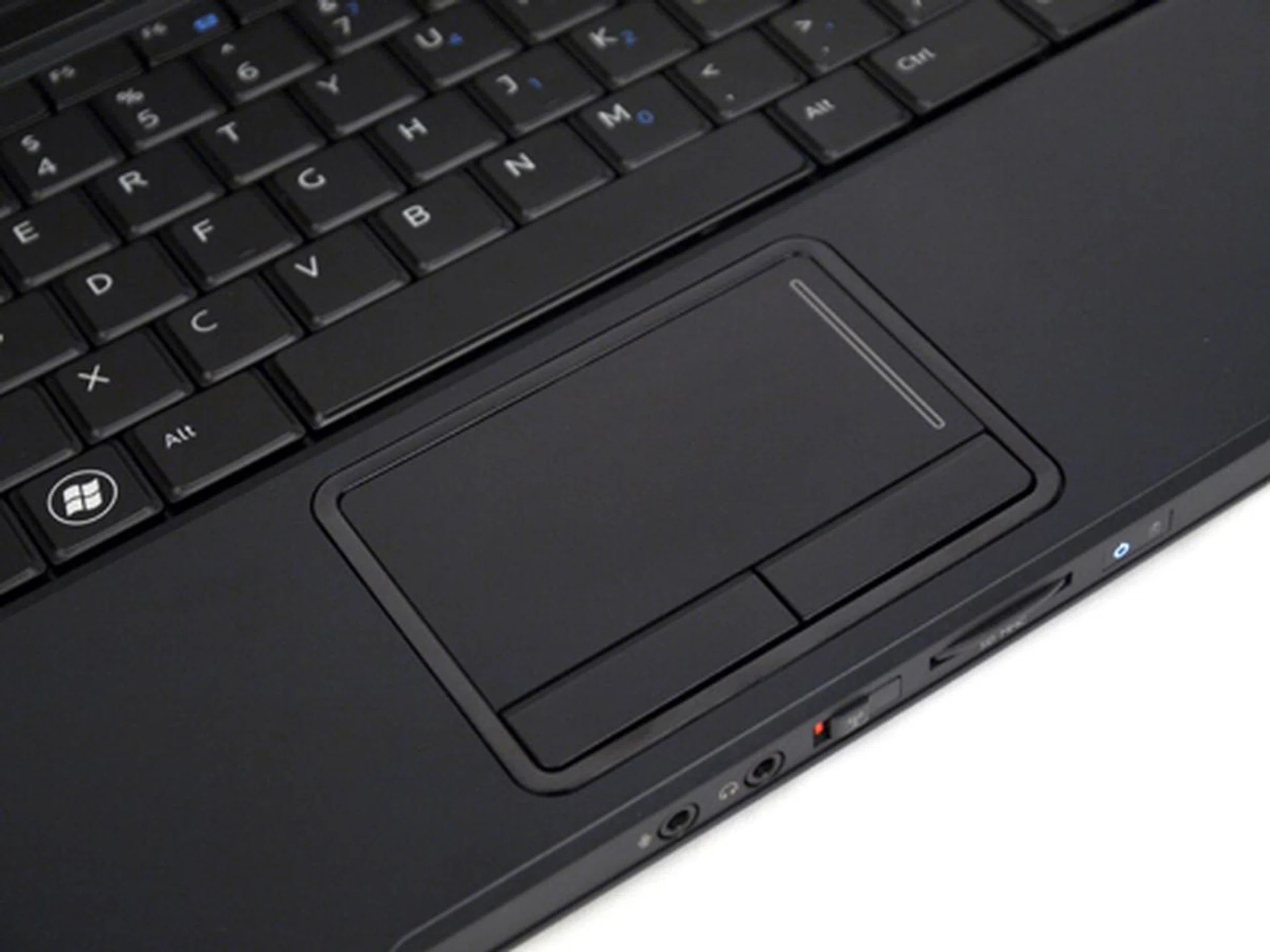 Here's the star of the show - a mega sized touchpad. Gestures? Check. Responsive? Check. Soft keys? Check. Need we say more?