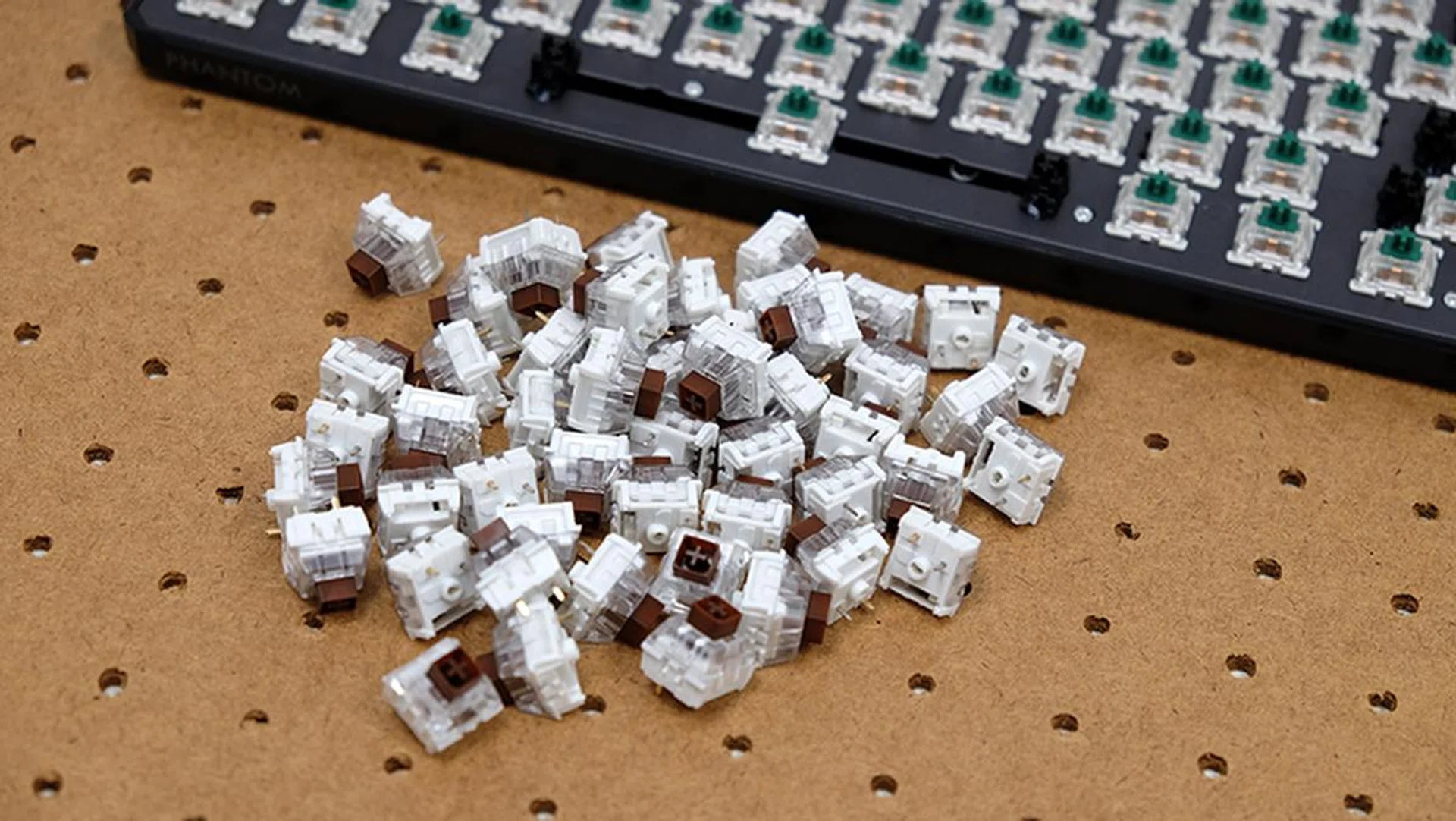 Tecware Phantom Elite