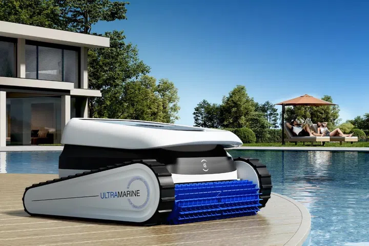 A pool cleaning robot solution