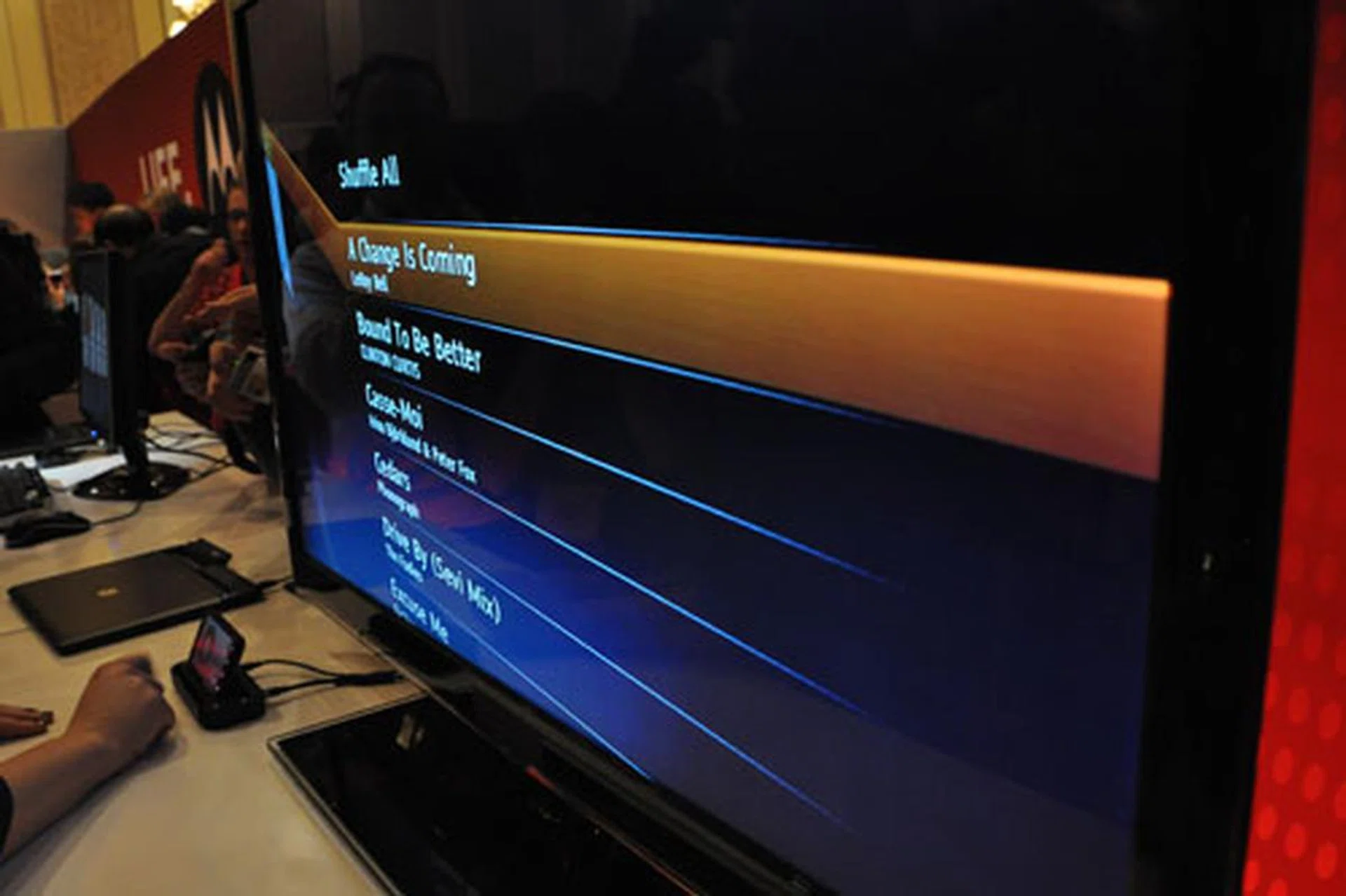 The UI makes it quite easy for watching videos when docked on to TV set.