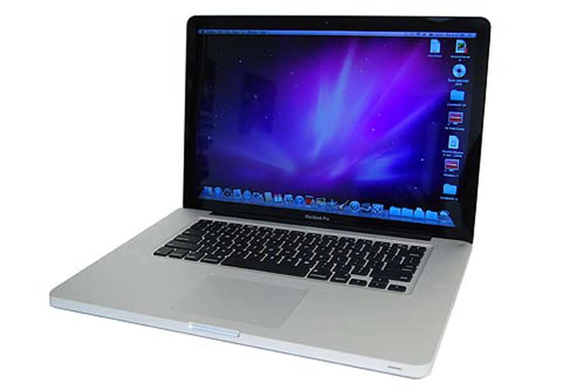 If you have S$2988 to spare, the 15-inch Apple MacBook Pro is a definite buy if you've always been lusting after a power packed Apple notebook.