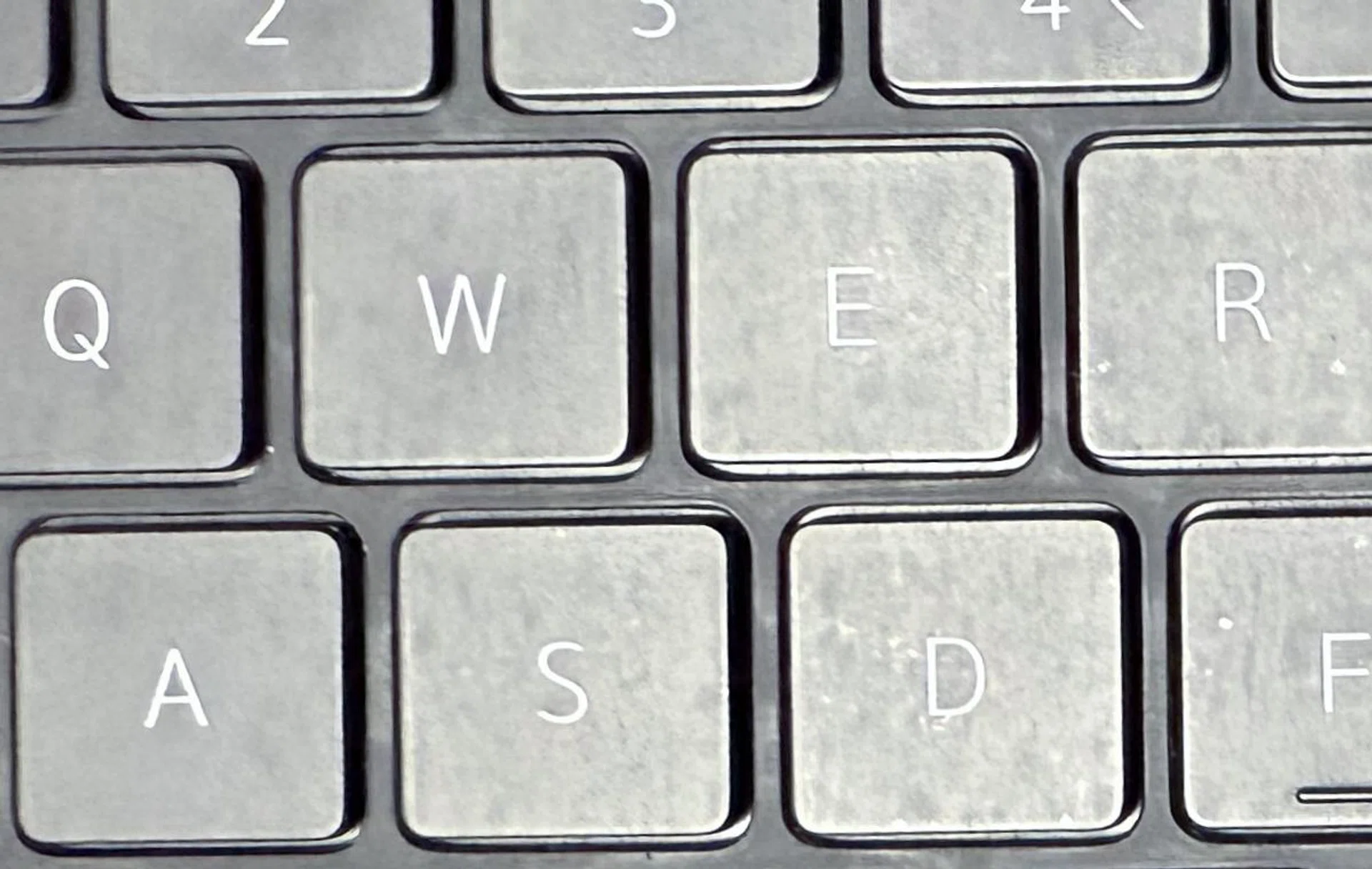 The key spacing on a Dell XPS 13. Photo: HWZ. 