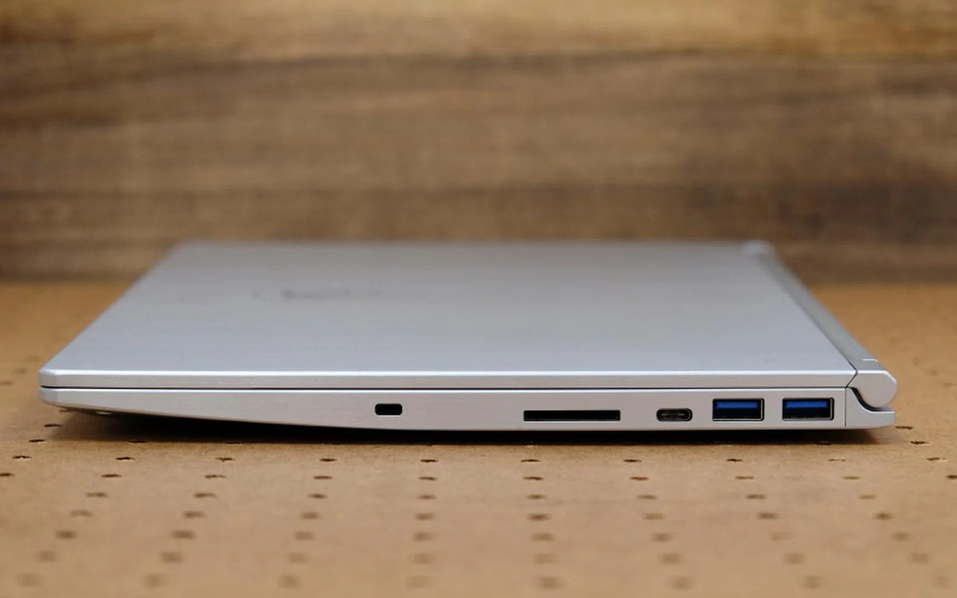 The Prestige PS42 is 15.9mm thick at its chunkiest point and only weighs 1.19kg.