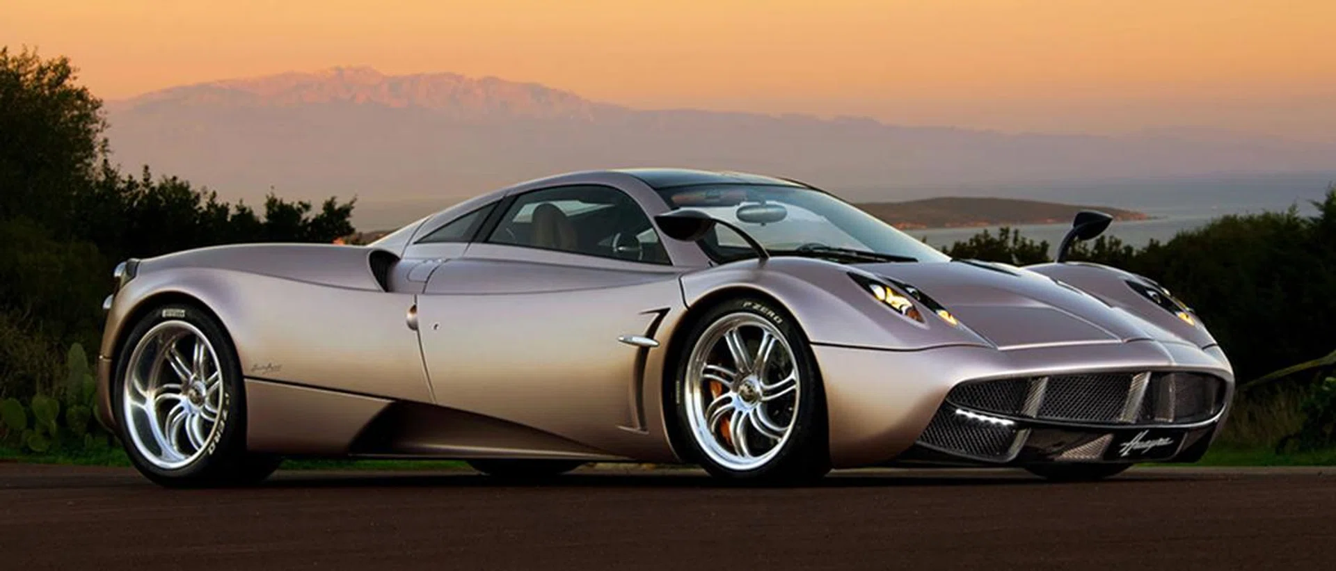 The name Huayra means "God of the winds" in Quechua, the official language of the Inca Empire. (Image source: Pagani)
