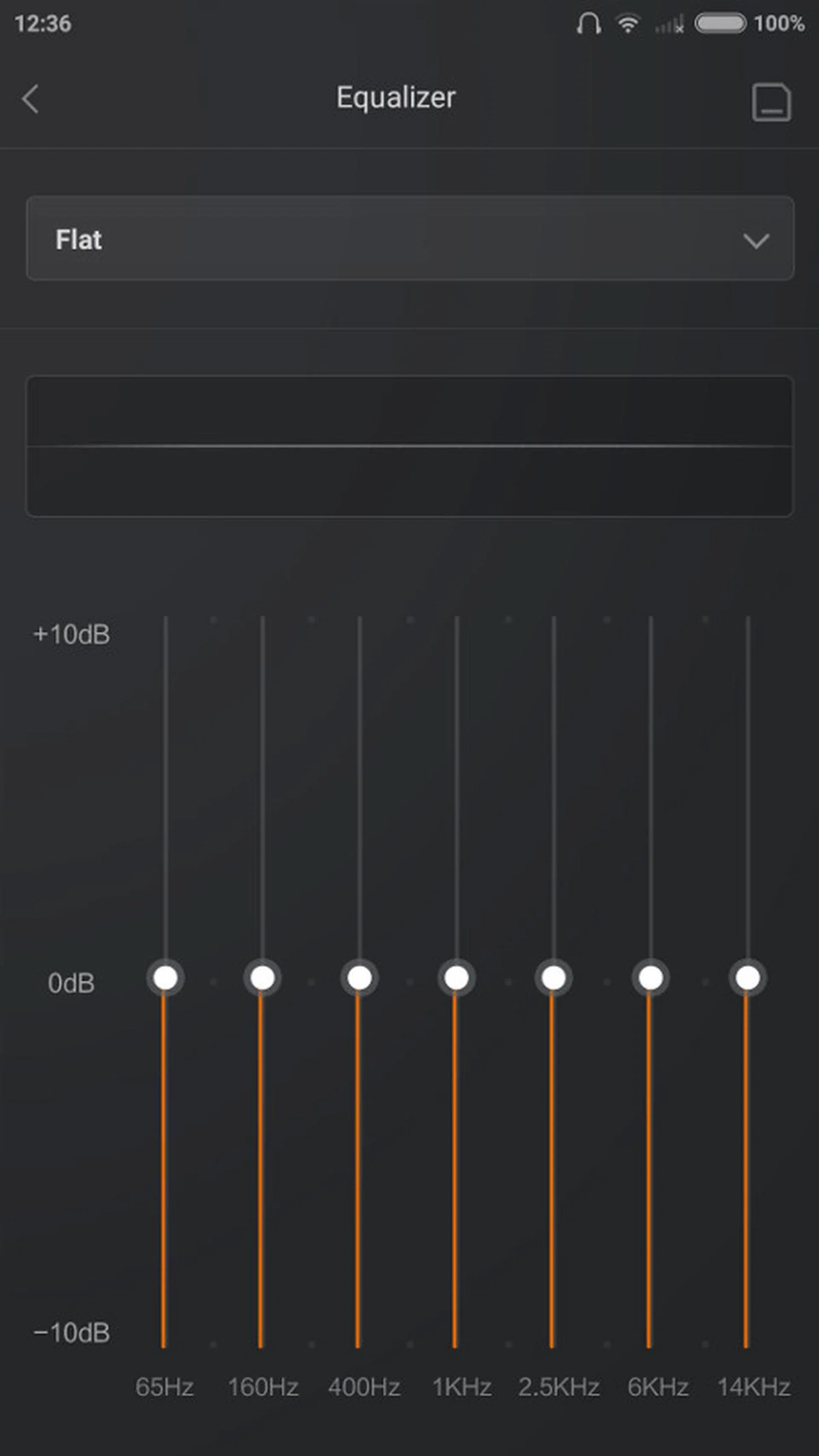 The Mi 4i lets you play around with an equalizer as opposed to a few preset options, so you can customize the sound of your music.
