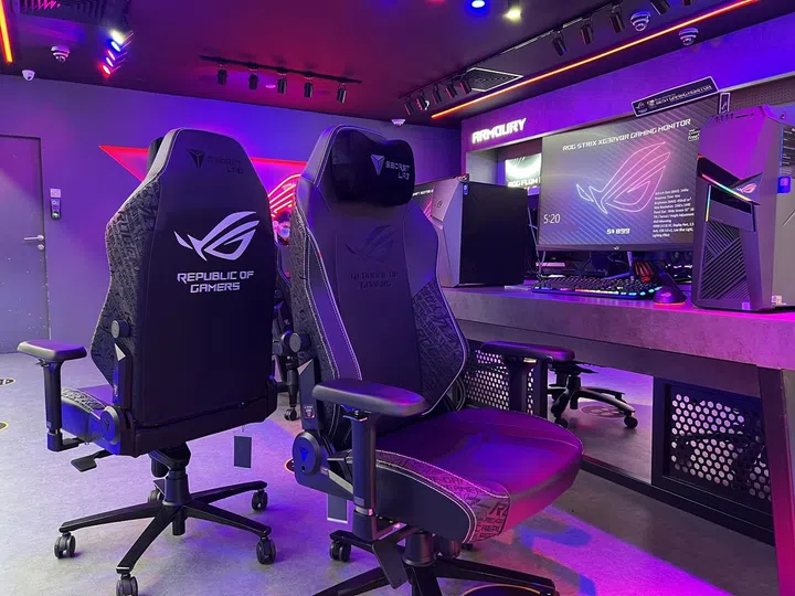 Image: ROG
