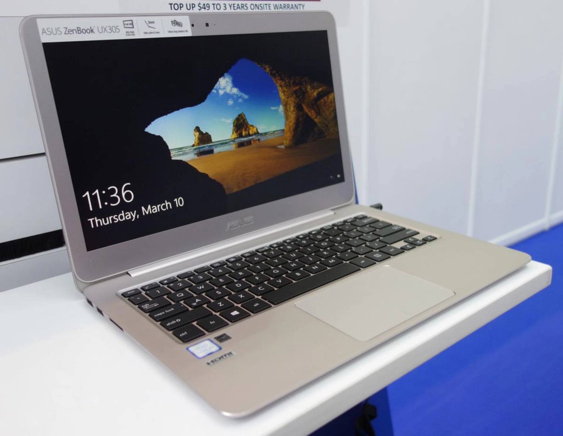 The ASUS ZenBook UX305UA-FB004T sports an entry-level 6th generation Intel mobile Core i7 CPU, the Core i7-6500U. It’s a dual-core chip with a base clock speed of 2.5GHz, and a Turbo Boost clock speed of 3.0GHz. Its 13.3” LED display features an IPS panel with a maximum resolution of 3200- by 1800 pixels. This ultraslim laptop has 8GB of DDR3 RAM, and a 512GB SSD. It weighs in at 1.3kg, and has a SRP of $1,898. Receive a pair of free movie passes to “The Divergent Series: Allegiant”, which is worth $25 when you purchase the device!