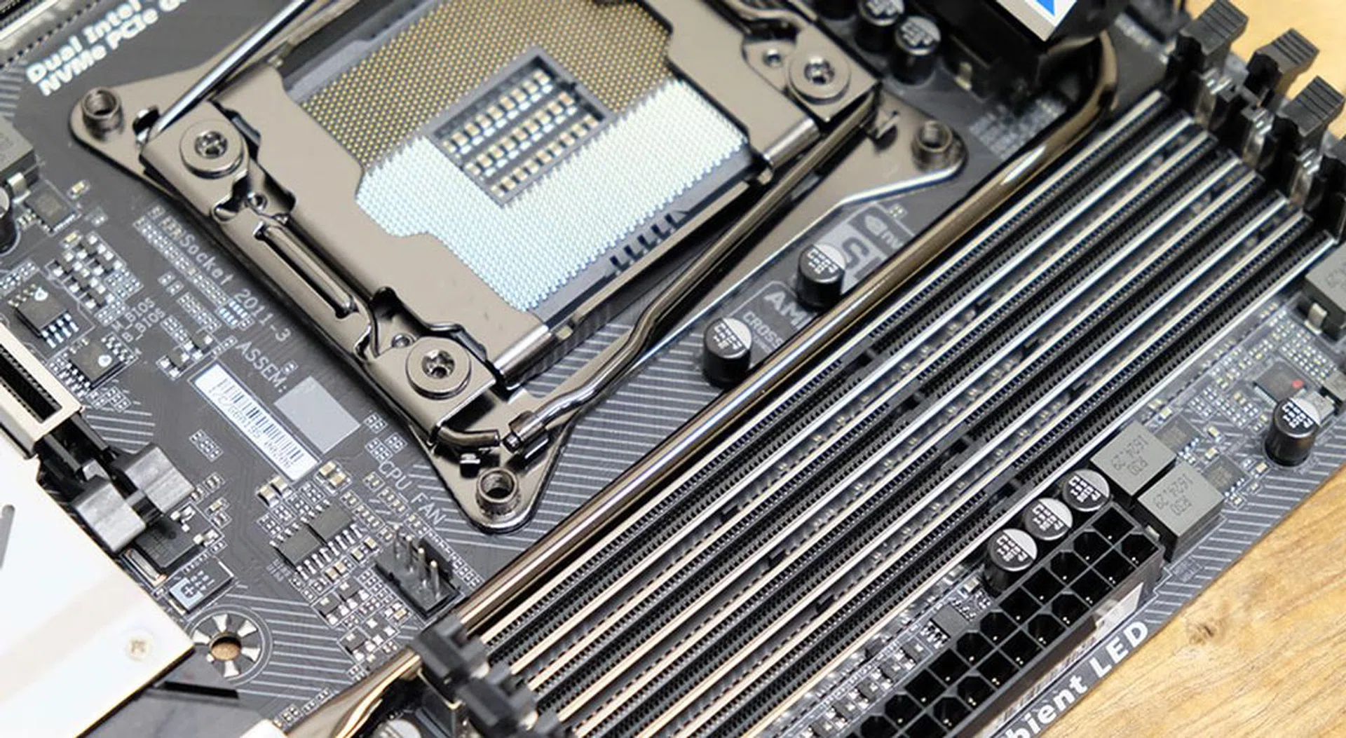 The CPU fan header is located at the bottom right corner of the CPU fan socket, which can make the installation of large, bulky coolers slightly tricky.