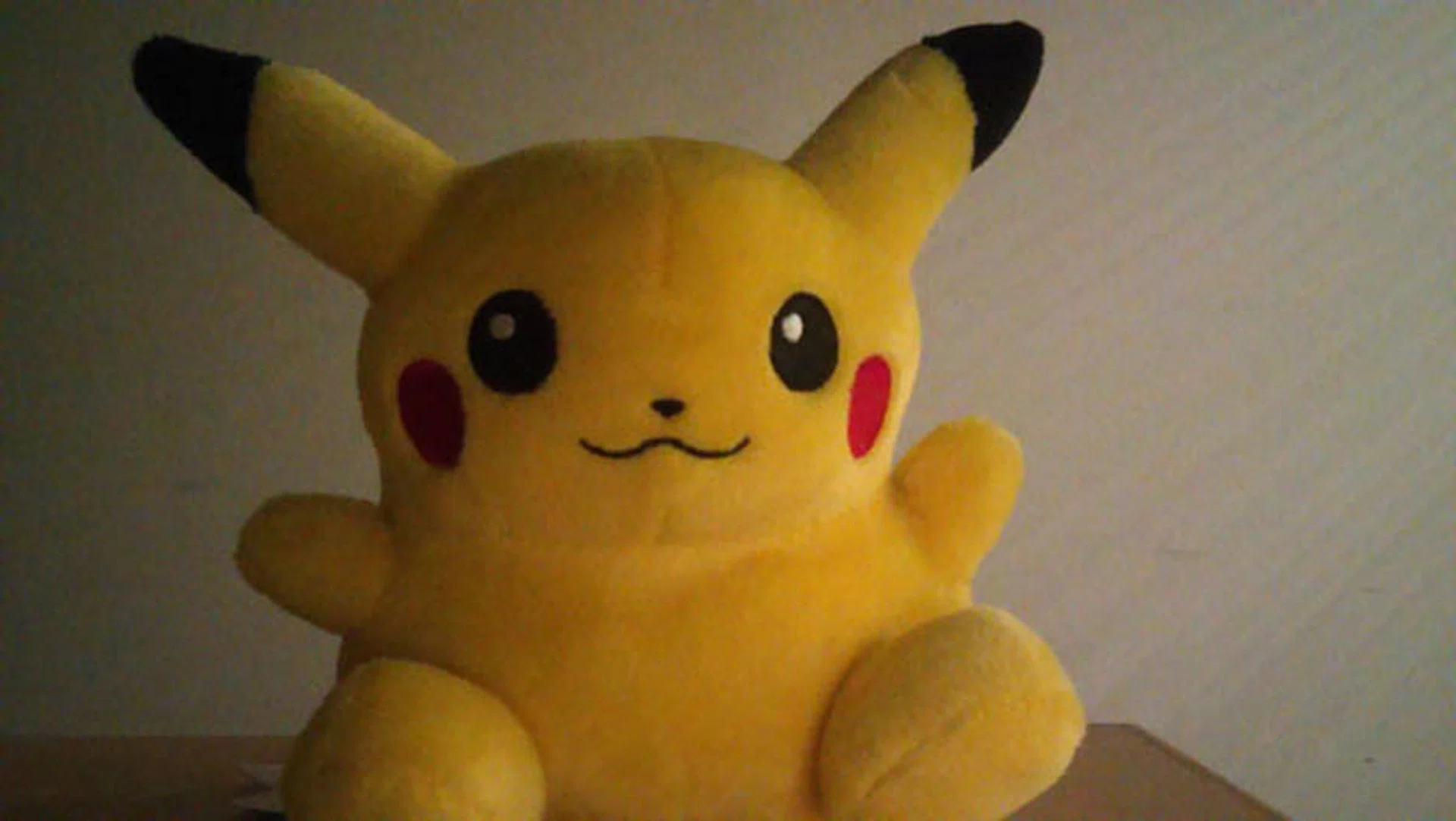 Pikachu taking a selca under low-light; front camera performs well too!