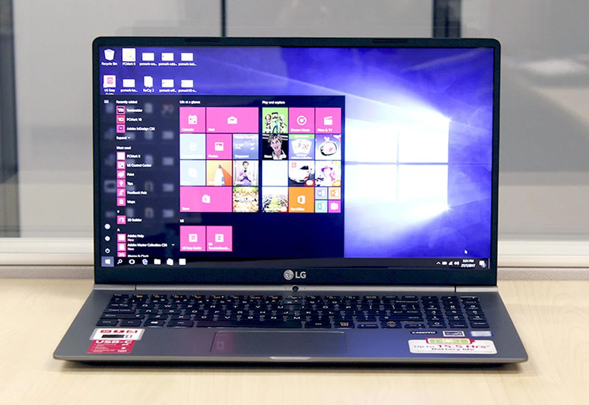 At just 1080g, the LG gram 15 is easily one of the lightest 15-inch notebooks around.