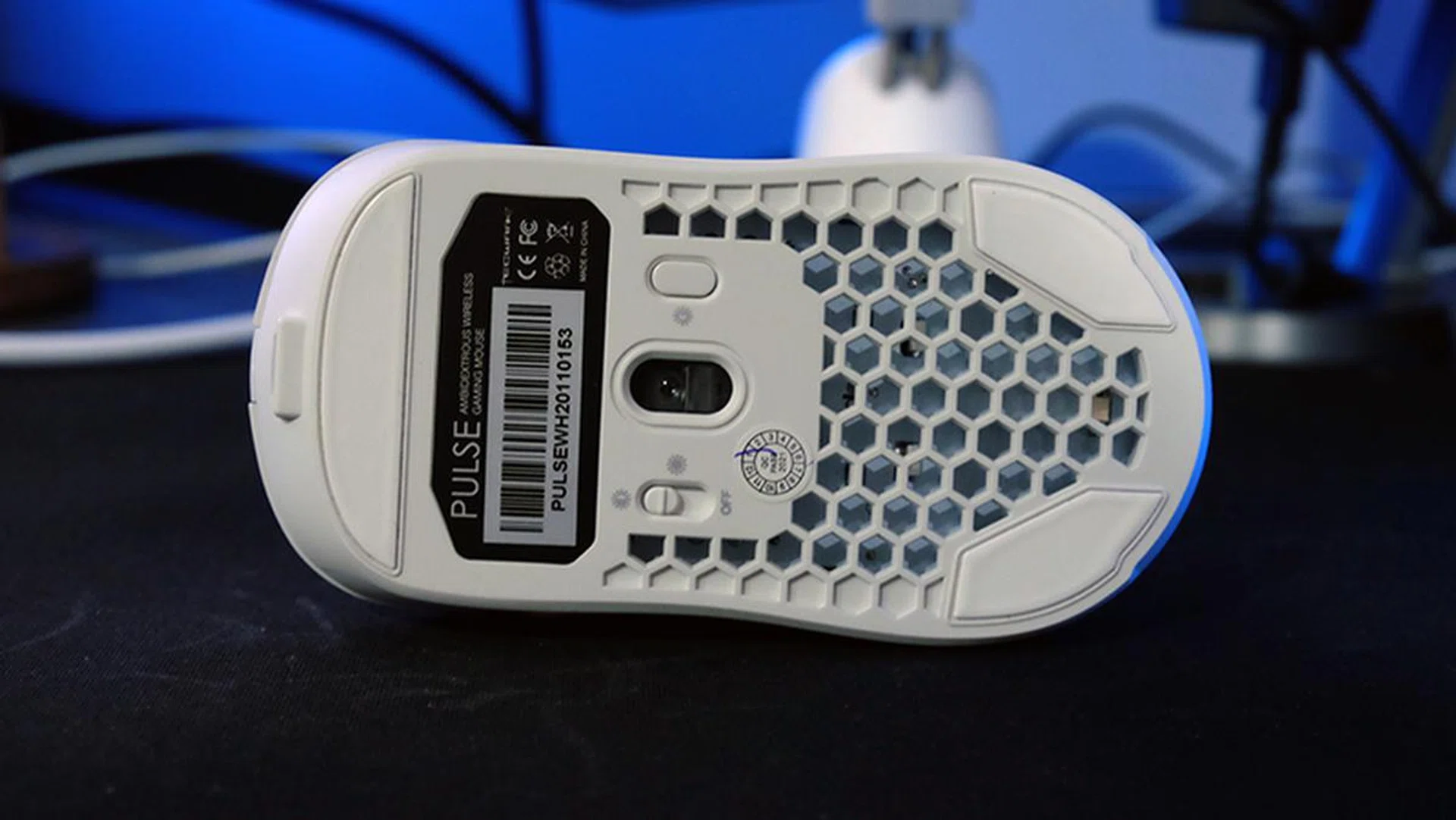 Note the switches on its base to control RGB lighting options quickly. We cover more on this topic below.