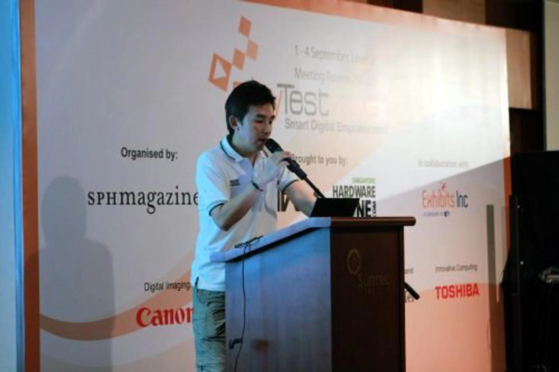 Budding photographers should catch the Digital Imaging seminar for quick tips from the pros. You can also check out the Canon Imaging Academy booth for more information about digital photography courses.